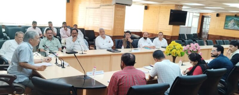 ماحولیاتی کمیٹی نے دیہی علاقوں میں مضبوط صفائی نظام پر زور دیا