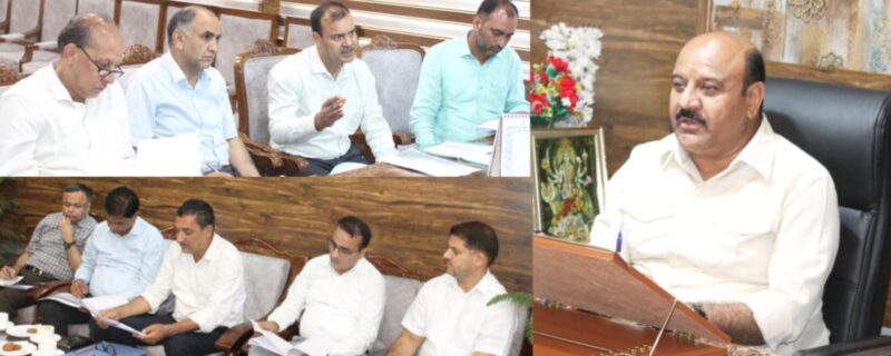 نائب وزیر اعلیٰ نے حلقہ نوشہرہ میں پی ڈبلیو ڈی ( آر اینڈ بی ) کی پیش رفت کا جائیزہ لیا