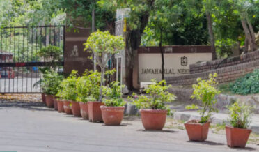 جے این یو ہاسٹل میں ویج اور نان ویج کیلئے علحدہ انتظام پر تنازعہ