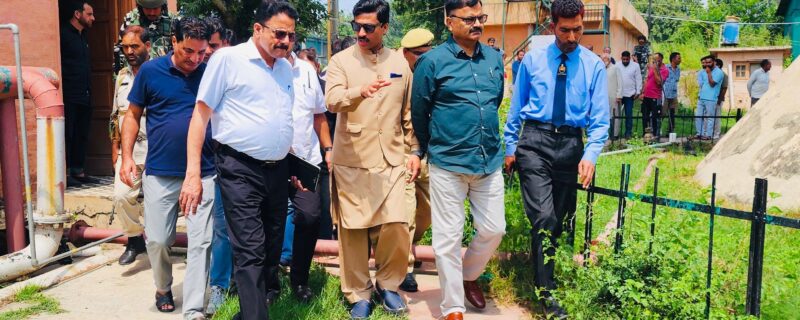 رانا نے مہجور نگر میں 1.125 ایم جی ڈی ریپڈ سینڈ فلٹریشن واٹر ٹریٹمنٹ پلانٹ کا معائینہ کیا