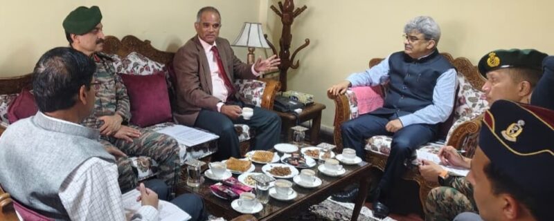 چیف سیکرٹری نے ڈیفنس سیکرٹری(ای ایس ڈبلیو)کے ساتھ سابق فوجیوں کیلئے فلاح و بہبود کے اَقدامات پر تبادلہ خیال کیا