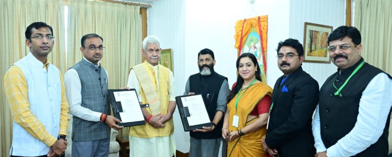 آپریشن سندور ، حالیہ سیلاب اور دہشت گردی کے متاترین کنبوں کیلئے مفت گھر