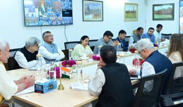 لیفٹیننٹ گورنر نے جموں وکشمیر میں ’ سیوا پَرو‘ تقریبات کی تیاریوں کا جائزہ لیا