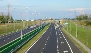 بلیوارڈ سے گاندربل تک شاہراہ کو 4لائنوں میں تبدیل کرنے کا خواب جلد شرمندہ تعبیر ہوگا