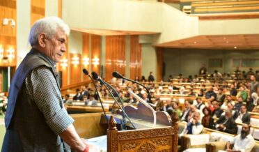 لیفٹیننٹ گورنر نے سری نگر میں کشمیر لٹریچر فیسٹول کے دوسرے ایڈیشن کا اِفتتاح کیا