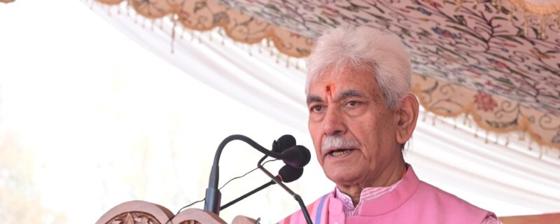 ہر ہندوستانی کو ہمارے جموں و کشمیرپولیس اہلکاروں پر فخر ہے:لیفٹیننٹ گورنر