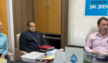 مشن ڈائریکٹر نے جموںوکشمیرمیں جل جیون مشن کی عمل آوری کا تفصیلی جائزہ لیا