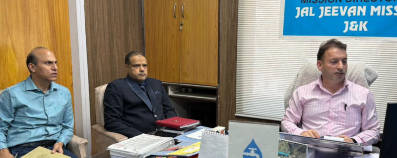 مشن ڈائریکٹر نے جموںوکشمیرمیں جل جیون مشن کی عمل آوری کا تفصیلی جائزہ لیا