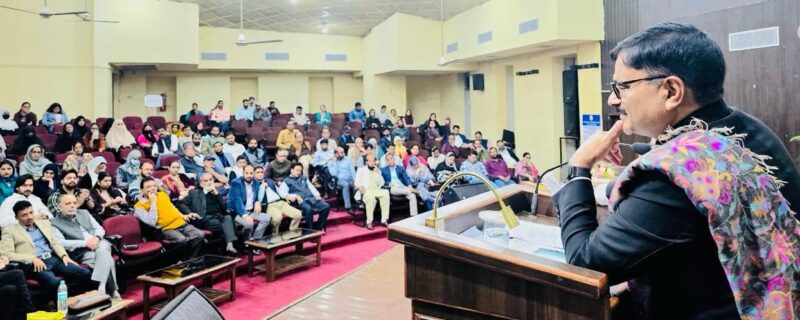 جاوید رانا نے جموں یونیورسٹی میں ’جموں لنگویج کانفرنس‘ کا اِفتتاح کیا