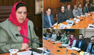 سکینہ اِیتو نے صوبہ کشمیر میں محکمہ سکولی تعلیم کی کارکردگی اور کام کاج کا جائزہ لیا