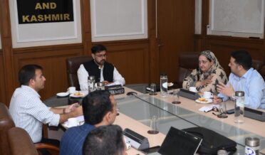 ستیش شرما نے جموں وکشمیر کے محکموں میں بھرتی کے قواعد کیلئے سِنگل وِنڈو ڈیجیٹل سسٹم کی مجوزہ منصوبے کا جائزہ لیا