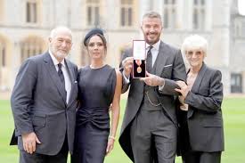 ڈیویڈ سربیکھم ہوگئے، شاہی اعزاز سے نوازاگیا