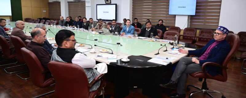 وزیر اعلیٰ نے جموں و کشمیر میں جل جیون مشن کی پیش رفت کا جائیزہ لیا