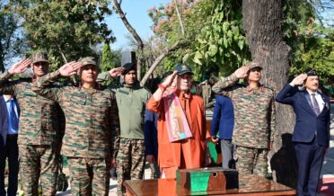 ’وِجے دیوس‘لیفٹیننٹ گورنرنے کچریال میں 108 فٹ بلند قومی پرچم کی نقاب کشائی کی