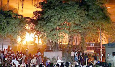 عثمان ہادی کی سنگاپور میں موت کے بعد بنگلہ دیش میں تشدد