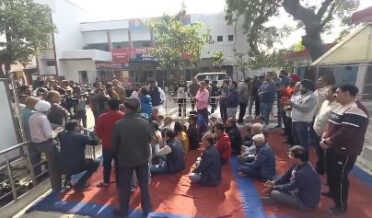 میرٹھ کے ہندو علاقہ میں گھر خریدنا مسلم خاندان کو مہنگا پڑا
