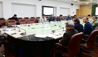 وزیر اعلیٰ عمر عبداللہ نے بجٹ سیشن سے قبل