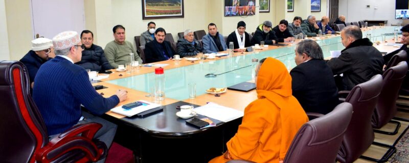 وزیر اعلیٰ نے جنوبی اور شمالی کشمیر کے اضلاع کے اراکین اسمبلی سے پری بجٹ مشاورت کی