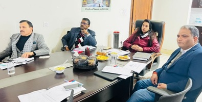 ہرلین کور نے این ایچ آئی ڈی سی ایل آفس میں جاری قومی شاہراہ منصوبوں کا جائزہ لیا