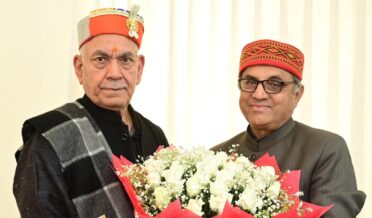 پدم شری ڈاکٹر ایس پی ورما نے لفٹینٹ گورنرسے ملاقات کی