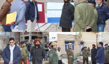 پرنسپل سیکرٹری نے ڈوڈہ میں جاری تعمیر ایس ڈی آر ایف بلڈنگ کا معائینہ کیا ، تیاری کا جائیزہ لیا