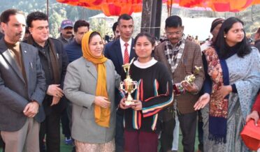 سکینہ ایتو نے پنچاری اودھمپور کا دورہ کیا ، 6 ویں آئی ایس کے او آئی انڈیا