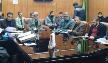 اسپیکر نے نئے قانون ساز اسمبلی کمپلیکس کی ترقی اور دیگر متعلقہ ترقیاتی کاموں کا جائیزہ لیا