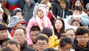 چین میں 17فیصد کم بچوں کی پیدائش