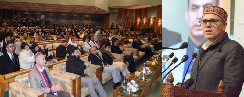 وزیراعلیٰ عمر عبداللہ نے بروقت اِنصاف کو یقینی بنانے اور عدالتوں میں زِیراِلتوأ کم کرنے کیلئے ٹیلی۔ لاسروس کو مضبوط بنانے پر زور دیا