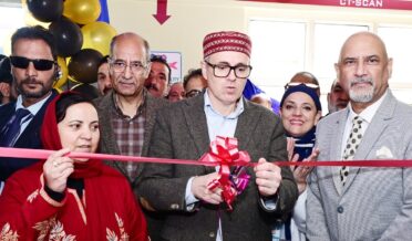 وزیر اعلیٰ عمر عبداللہ نے گاندربل کو تبدیل کرنے کیلئے 84.41کروڑ روپے کے کثیر شعبہ جاتی ترقیاتی کاموں کا آغاز کیا