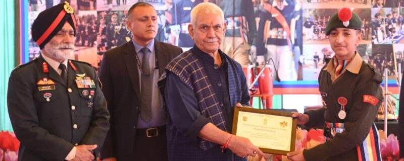 لیفٹیننٹ گورنر نے نئی دہلی میں یوم جمہوریہ کیمپ میں شرکت کرنے والے این سی سی کیڈٹوں سے خطاب کیا