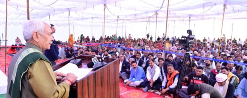 لیفٹیننٹ گورنر نے بشناہ میں سنت کبیر نروان دیوس کی یادگاری تقریب میں شرکت کی