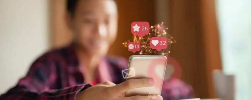 اسپین یورپ میں دیگر 16 سال سے کم عمر افراد کے لیے سوشل میڈیا پر پابندی زیرِ غور