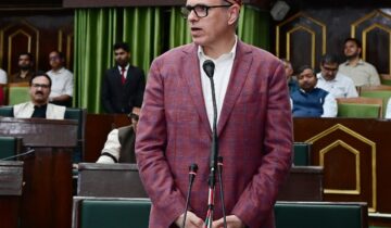 وزیر اعلیٰ عمر عبداللہ نے وزیر اعظم نریندر مودی سے مغربی ایشیا کے جنگ کے خاتمے کیلئے سفارت کاری اِستعمال کرنے کی اپیل کی