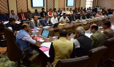 نائب وزیر اعلیٰ نے جموں و کشمیر میں پروجیکٹوں کی سخت نگرانی اور معیاری تکمیل پر زور دیا