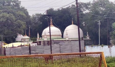 بھوجشالا تنازعہ: ہائی کورٹ کے ججوں نے کمال مولا مسجد کا معائنہ کیا