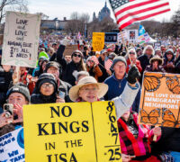 ایران پر جنگ مسلط کرنے پر امریکہ میں ٹرمپ کیخلاف مظاہرے