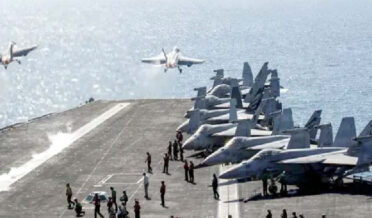 ایران کا امریکی طیارہ بردار جہاز ’ابراہم لنکن‘ کو نقصان پہنچانے کا دعویٰ