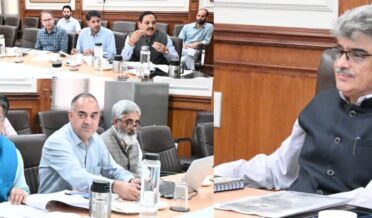 چیف سیکرٹری نے جموں وکشمیر کے اَضلاع میں کے وِی اور جے این وِی کے قیام کے عمل کا جائزہ لیا