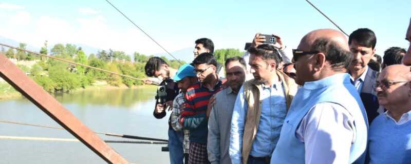 سیر باغ ۔ سیمپورہ پُل مکمل ہونے کے قریب ، جلد کھولا جائے گا ۔ نائب وزیر اعلیٰ