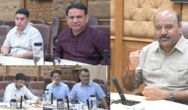 نائب وزیراعلیٰ نے دومیل۔کٹرہ۔ رِیاسی ۔ بمبلافورلین سڑک پروجیکٹ کے ذریعےبہتر رابطہ کاری پر زور دیا