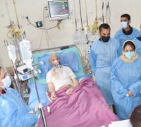 وزیر صحت نے ایس ایم ایچ ایس ہسپتال کا دورہ کرکے ممبر پارلیمنٹ اِنجینئر رشید کے والد کی عیادت کی