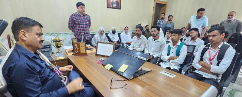 جاوید رانا نے سی ایف سی کا افتتاح کیا ، منکوٹ میں اسپورٹس اسٹیڈیم کا معائینہ کیا