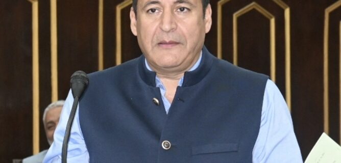 حکومت نے جموں وکشمیر میں زرعی سرگرمیوں میں مدد کیلئے اَقدامات شروع کئے۔ جاویدڈار