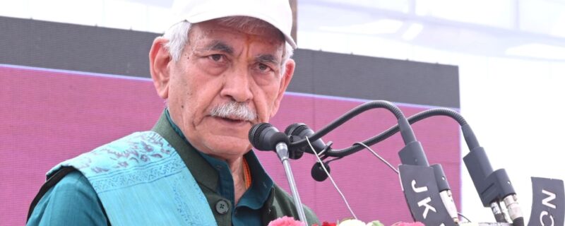 لیفٹیننٹ گورنر نے اودھمپور میں ’نشہ مُکت جموںوکشمیر ‘مہم کی پد یاترا میں شرکت کی