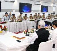 لفٹینٹ گورنر نے جموں ڈویژن کے ڈی سیز ، ایس ایس پیز کے ساتھ میٹنگ کی صدارت کی