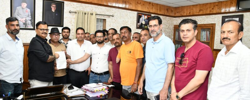 وزیرجاوید رانا نے متعدد وفود سے ملاقات کی