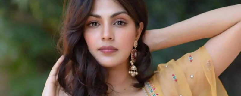 منشیات کیس: ممبئی کی عدالت نے ریا چکرورتی کے بینک اکاؤنٹ کو منجمد کرنے کا حکم دیا