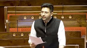 اے اے پی نے راگھو چڈھا کو ہٹانے کا مطالبہ کیا، انہیں راجیہ سبھا میں بولنے سے روکنے کو کہا