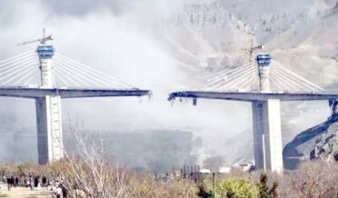 ہم ایران میں پلوں اور بجلی گھروں کو نشانہ بنائیں گے